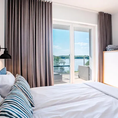 Perfect View - Widok W Ilawie Garaz Podziemny, Winda, Netflix Apartmán *