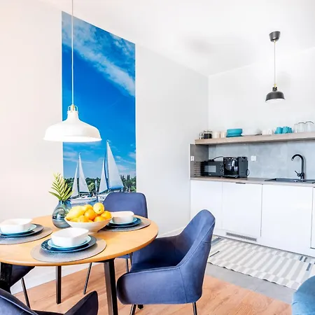 Perfect View - Widok W Ilawie Garaz Podziemny, Winda, Netflix Apartment