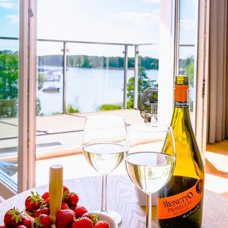 Apartmán Perfect View - Widok W Ilawie Garaz Podziemny, Winda, Netflix