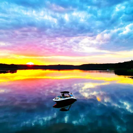 Perfect View - Widok W Ilawie Garaz Podziemny, Winda, Netflix Apartmán